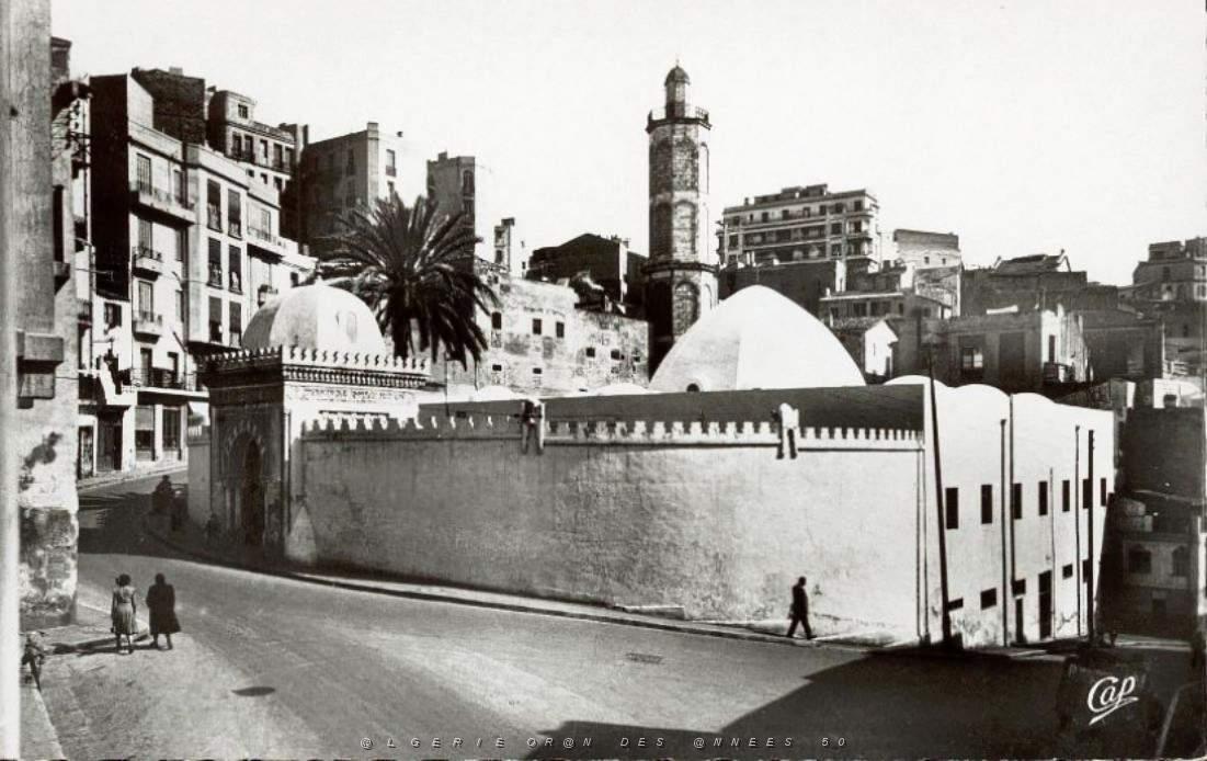 MH k- 09- Mosquee du Pacha.jpg